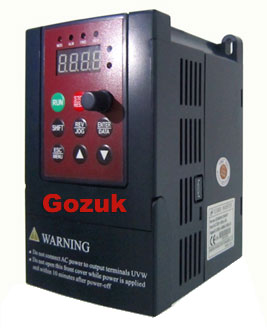AC 220V 1HP 0.75KW Single Phase To 3/Three Phase Output Frequency Converter VFD 